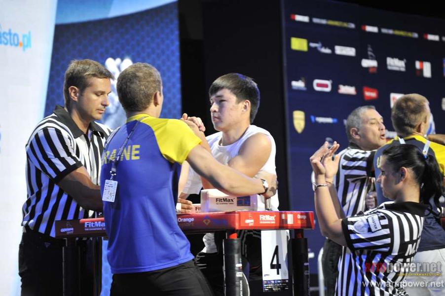 World Armwrestling Championship 2013 - day 1 # Armwrestling # Armpower.net