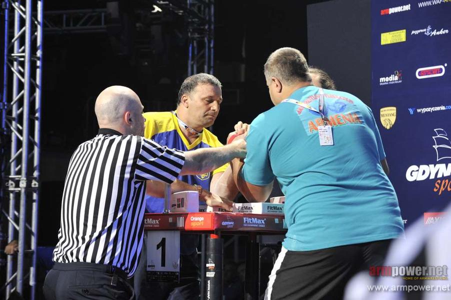 World Armwrestling Championship 2013 - day 1 # Armwrestling # Armpower.net