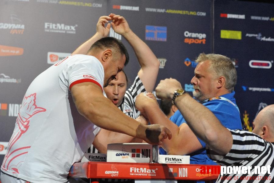 World Armwrestling Championship 2013 - day 1 - photo: Mirek # Armwrestling # Armpower.net