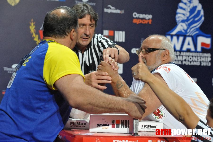 World Armwrestling Championship 2013 - day 1 - photo: Mirek # Aрмспорт # Armsport # Armpower.net