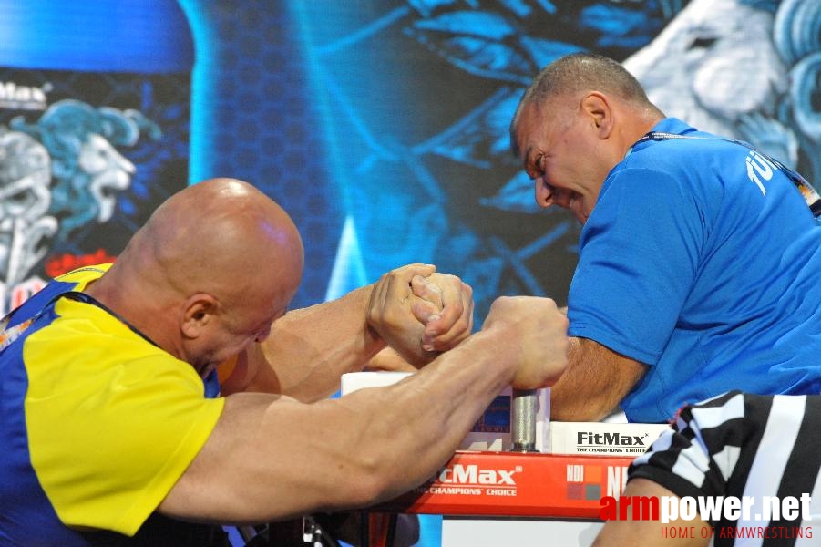 World Armwrestling Championship 2013 - day 1 - photo: Mirek # Siłowanie na ręce # Armwrestling # Armpower.net