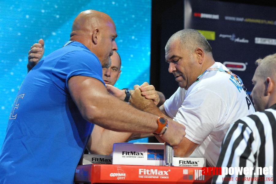 World Armwrestling Championship 2013 - day 1 - photo: Mirek # Aрмспорт # Armsport # Armpower.net