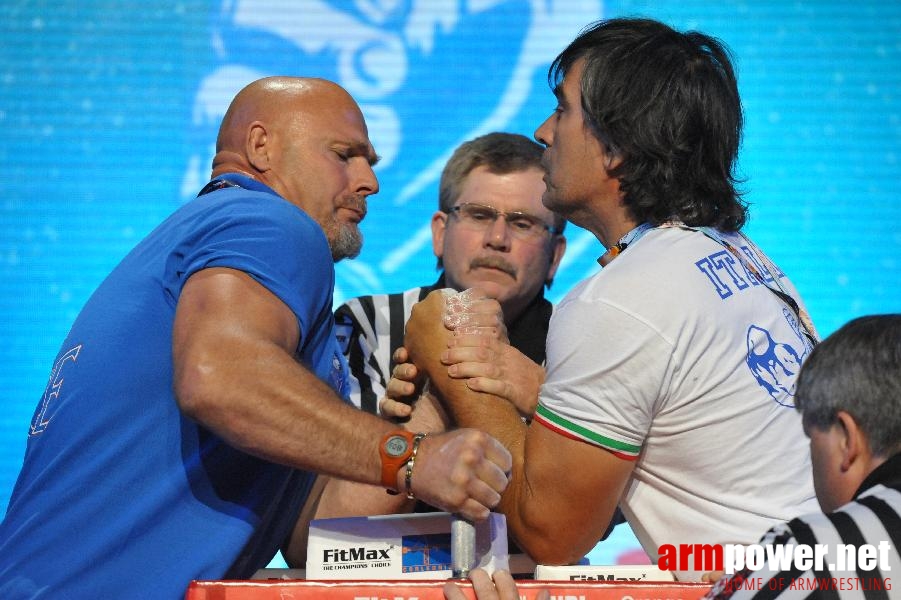 World Armwrestling Championship 2013 - day 1 - photo: Mirek # Siłowanie na ręce # Armwrestling # Armpower.net