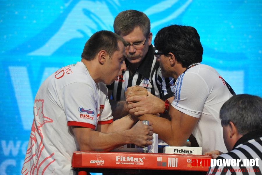 World Armwrestling Championship 2013 - day 1 - photo: Mirek # Siłowanie na ręce # Armwrestling # Armpower.net