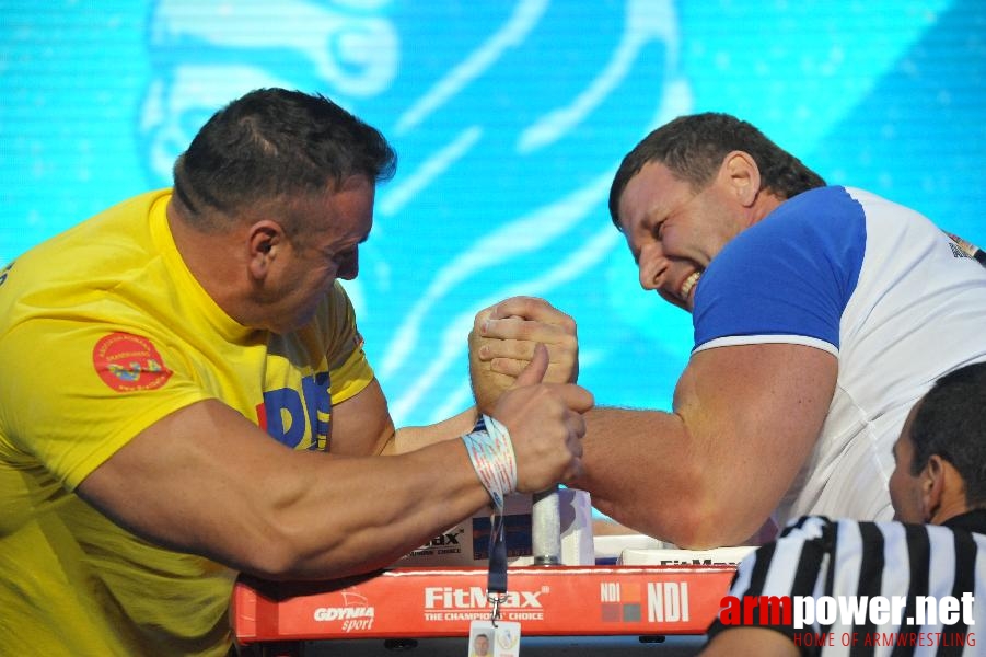 World Armwrestling Championship 2013 - day 1 - photo: Mirek # Siłowanie na ręce # Armwrestling # Armpower.net