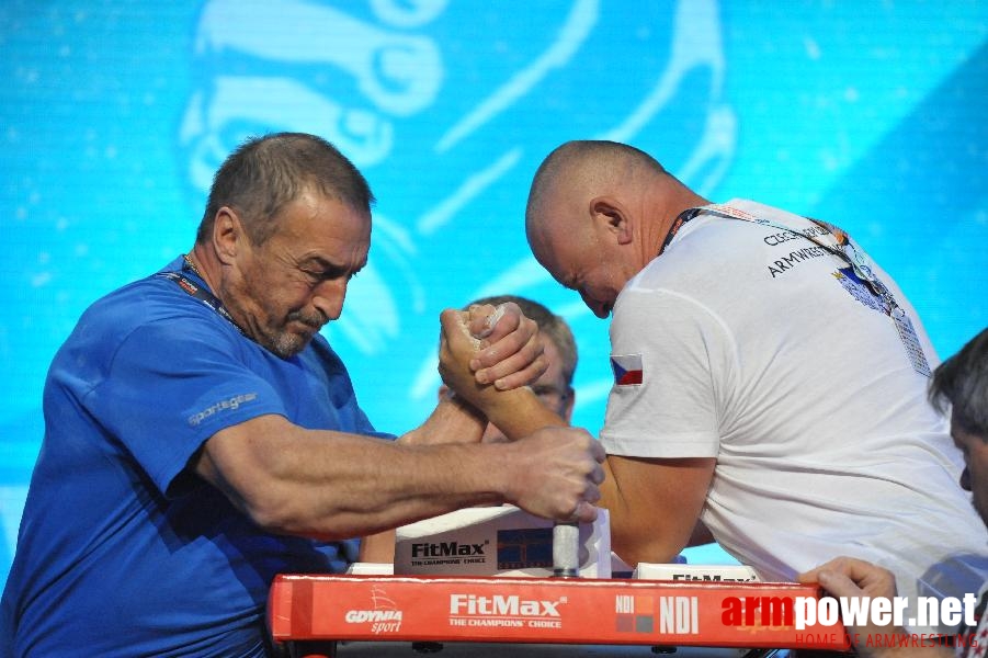 World Armwrestling Championship 2013 - day 1 - photo: Mirek # Aрмспорт # Armsport # Armpower.net