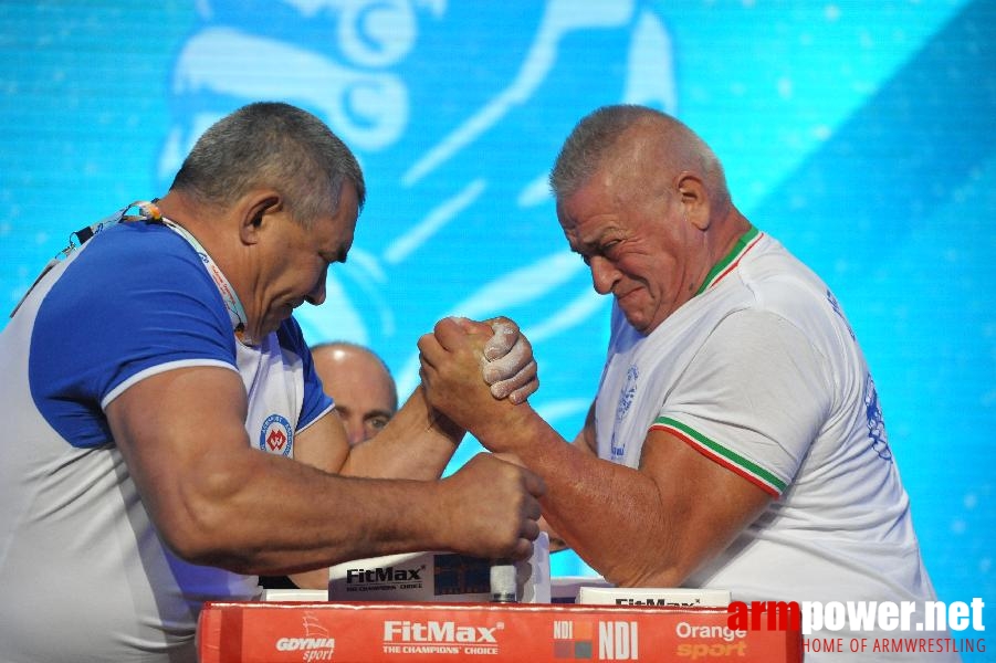 World Armwrestling Championship 2013 - day 1 - photo: Mirek # Siłowanie na ręce # Armwrestling # Armpower.net