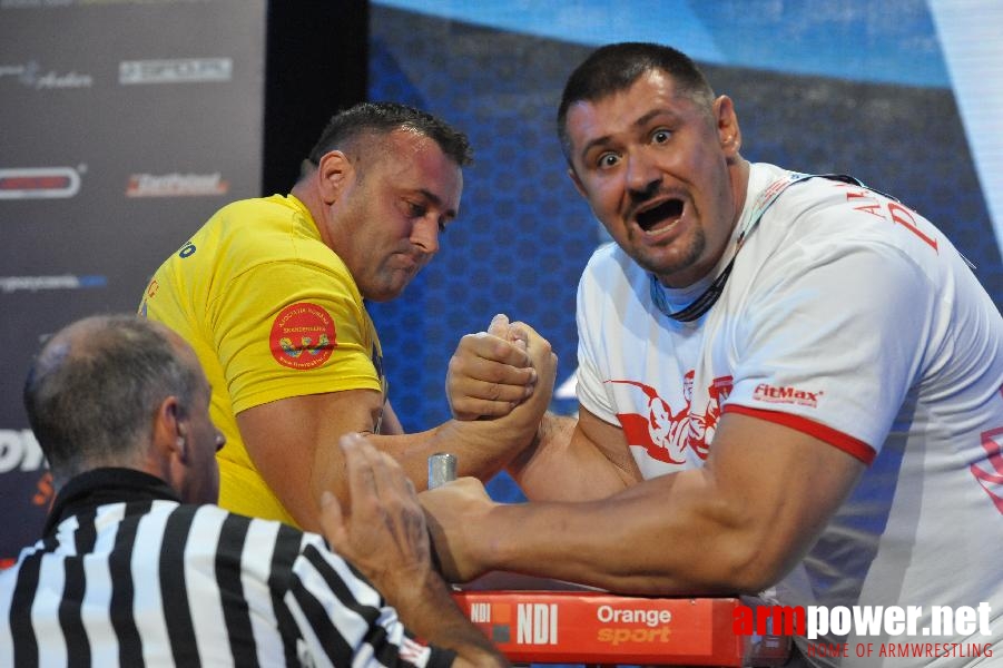 World Armwrestling Championship 2013 - day 2 - photo: Mirek # Siłowanie na ręce # Armwrestling # Armpower.net