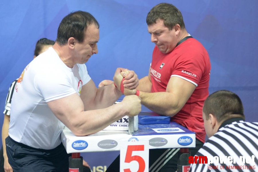 Russian National Championships 2014 - left hand # Siłowanie na ręce # Armwrestling # Armpower.net