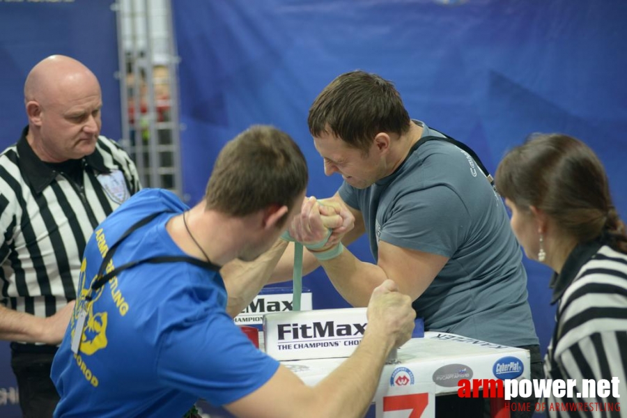 Russian National Championships 2014 - left hand # Armwrestling # Armpower.net