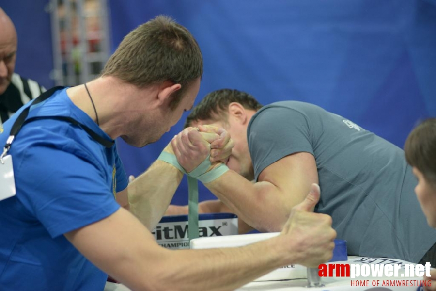 Russian National Championships 2014 - left hand # Siłowanie na ręce # Armwrestling # Armpower.net