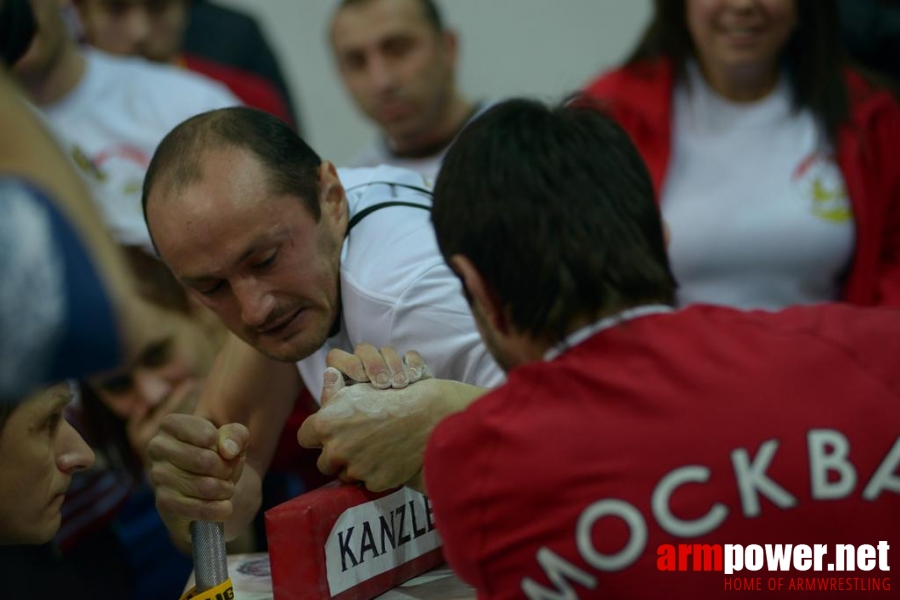 Russian National Championships 2014 - left hand # Armwrestling # Armpower.net