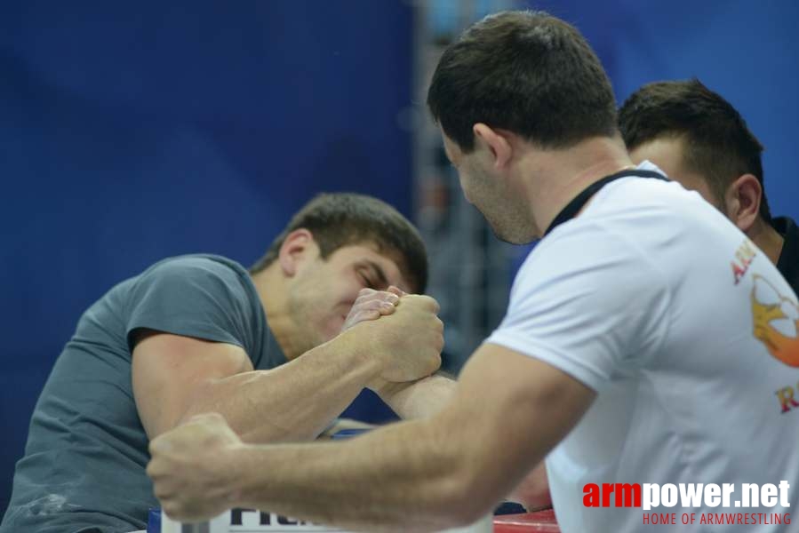 Russian National Championships 2014 - right hand # Siłowanie na ręce # Armwrestling # Armpower.net