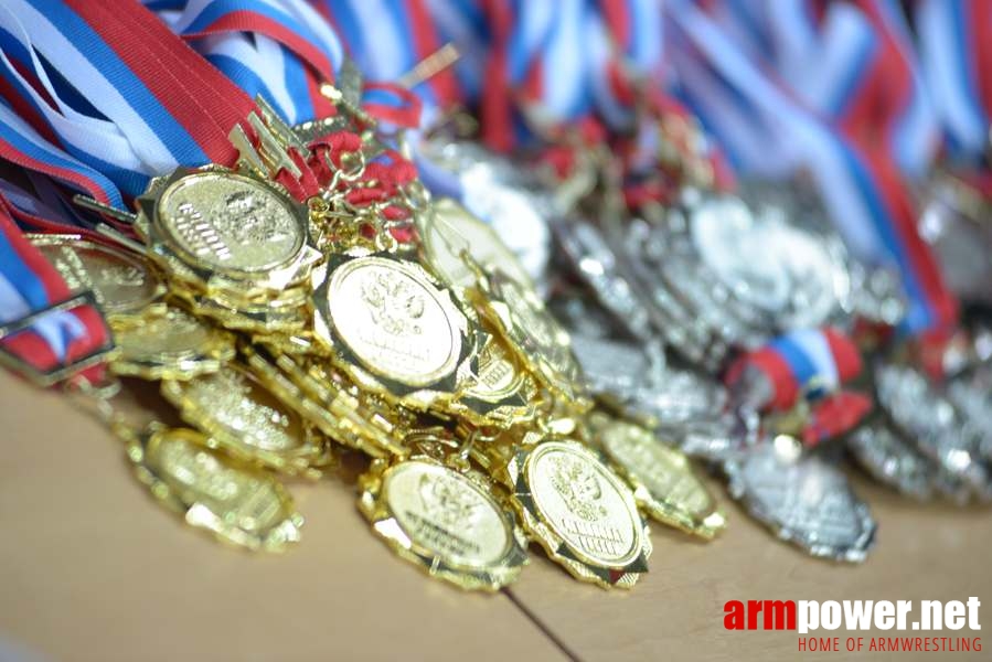 Russian National Championships 2014 - right hand # Armwrestling # Armpower.net