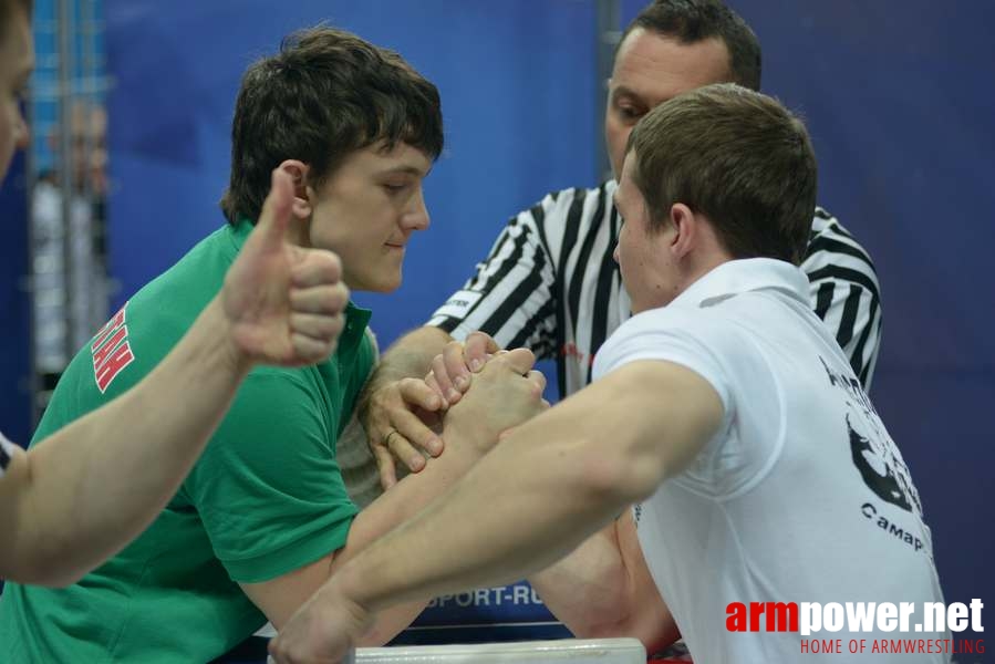 Russian National Championships 2014 - right hand # Armwrestling # Armpower.net