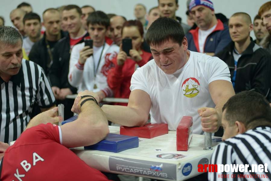 Russian National Championships 2014 - right hand # Armwrestling # Armpower.net