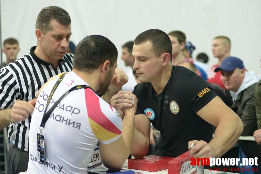 Russian National Championships 2014 - right hand # Siłowanie na ręce # Armwrestling # Armpower.net