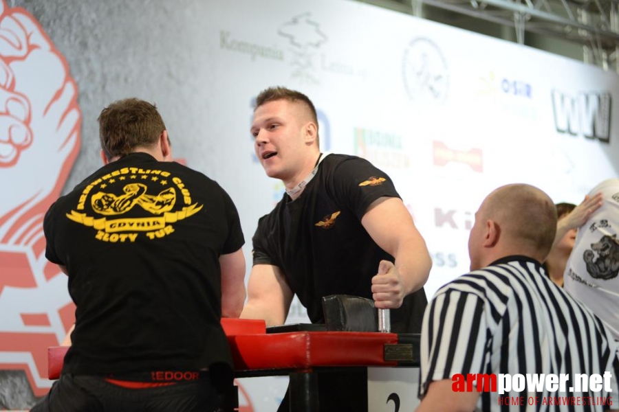 Polish Nationals 2014 - Mistrzostwa Polski 2014 - prawa ręka # Siłowanie na ręce # Armwrestling # Armpower.net