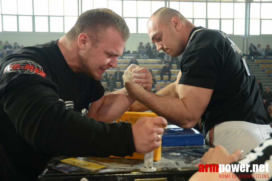 Polish Nationals 2014 - Mistrzostwa Polski 2014 - lewa ręka # Siłowanie na ręce # Armwrestling # Armpower.net