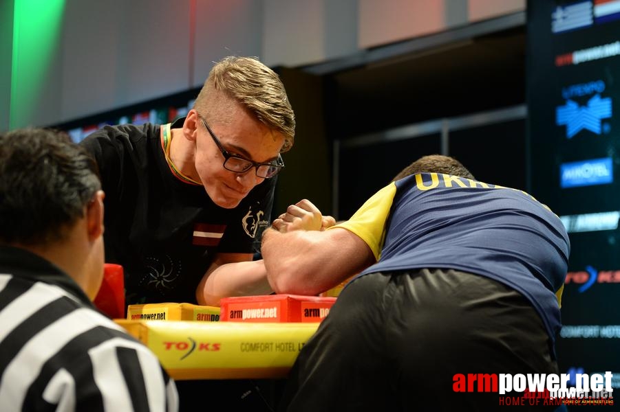 World Armwrestling Championship 2014 - day 1 # Armwrestling # Armpower.net