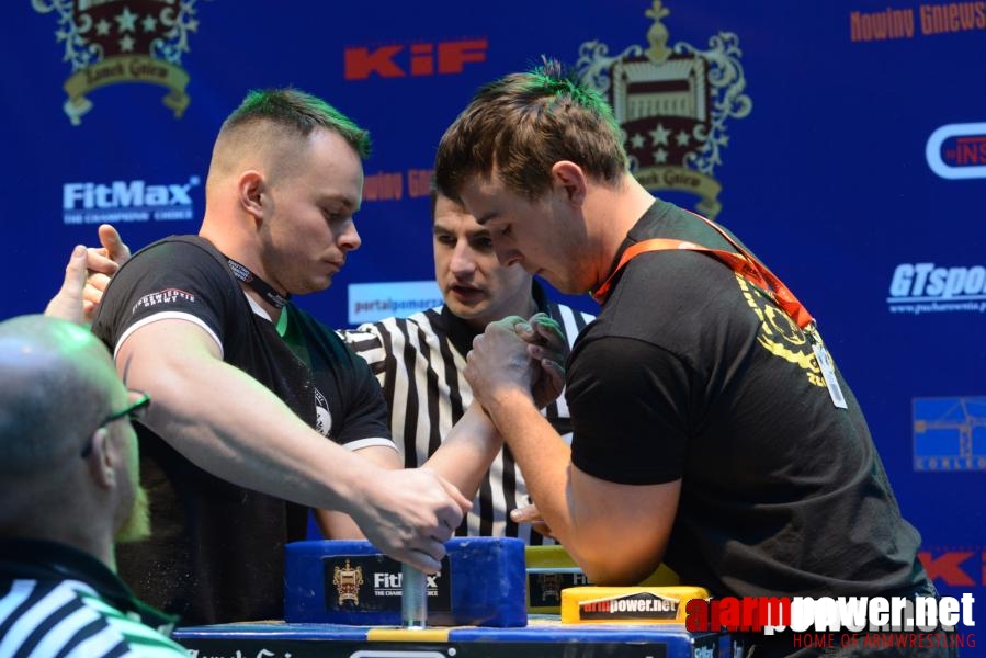 XV Puchar Polski 2014 - lewa ręka - eliminacje # Siłowanie na ręce # Armwrestling # Armpower.net