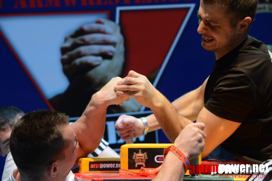 XV Puchar Polski 2014 - lewa ręka - eliminacje # Siłowanie na ręce # Armwrestling # Armpower.net