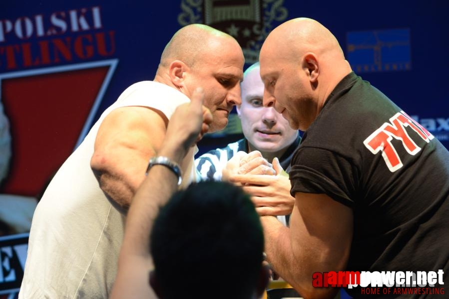 XV Puchar Polski 2014 - lewa ręka - finały # Siłowanie na ręce # Armwrestling # Armpower.net