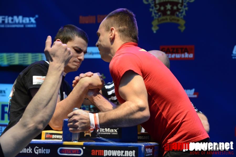 XV Puchar Polski 2014 - prawa ręka - eliminacje # Siłowanie na ręce # Armwrestling # Armpower.net