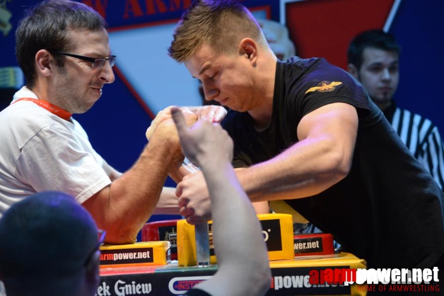 XV Puchar Polski 2014 - prawa ręka - eliminacje # Siłowanie na ręce # Armwrestling # Armpower.net