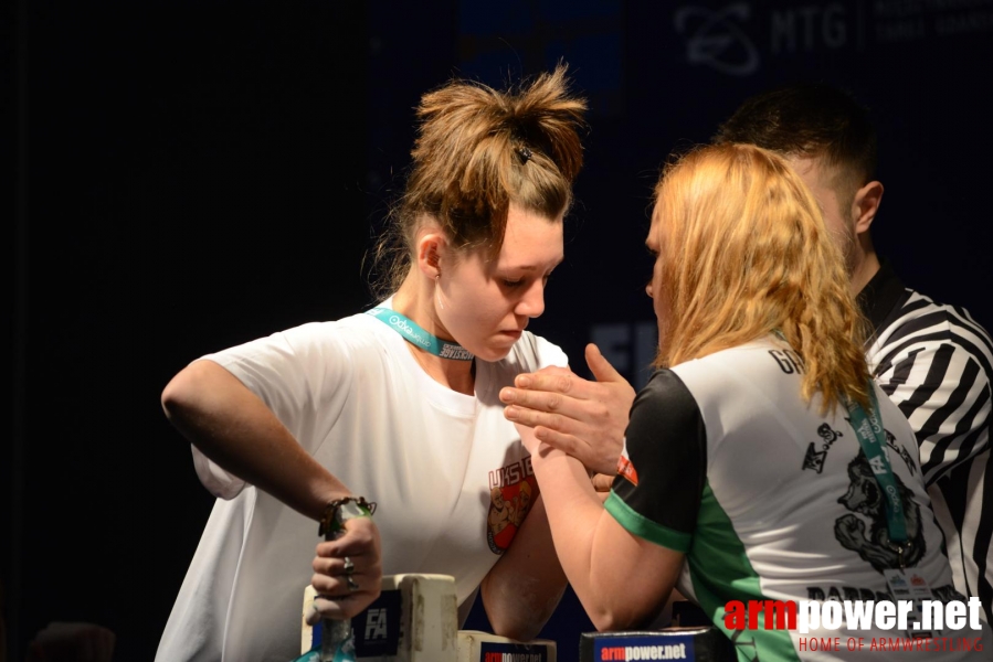 XV MISTRZOSTWA POLSKI - LEWA RĘKA # Siłowanie na ręce # Armwrestling # Armpower.net