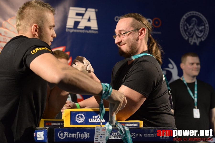 XV MISTRZOSTWA POLSKI - LEWA RĘKA # Armwrestling # Armpower.net