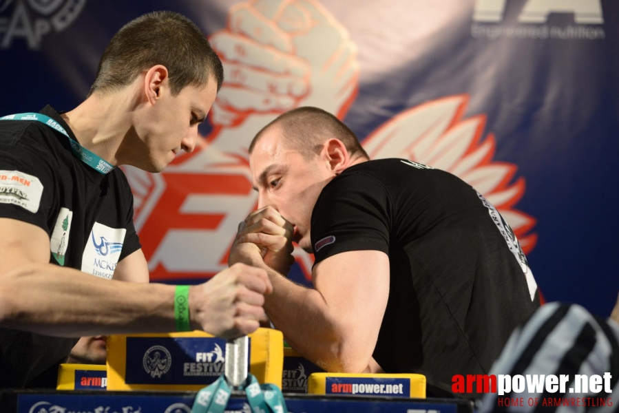 XV MISTRZOSTWA POLSKI - LEWA RĘKA # Siłowanie na ręce # Armwrestling # Armpower.net