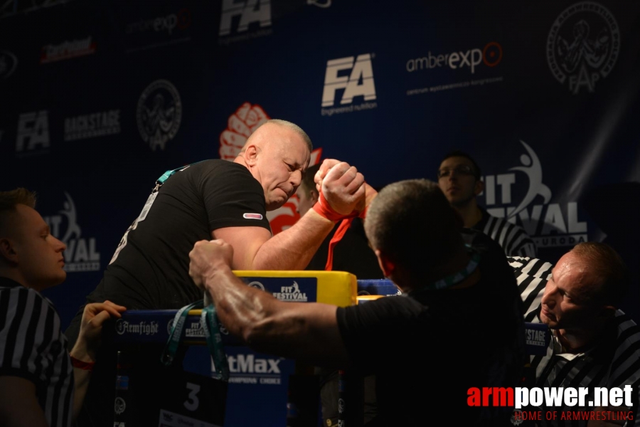 XV MISTRZOSTWA POLSKI - PRAWA RĘKA # Siłowanie na ręce # Armwrestling # Armpower.net