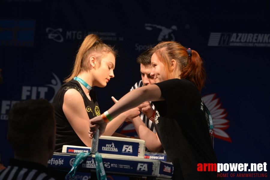 XV MISTRZOSTWA POLSKI - PRAWA RĘKA # Siłowanie na ręce # Armwrestling # Armpower.net