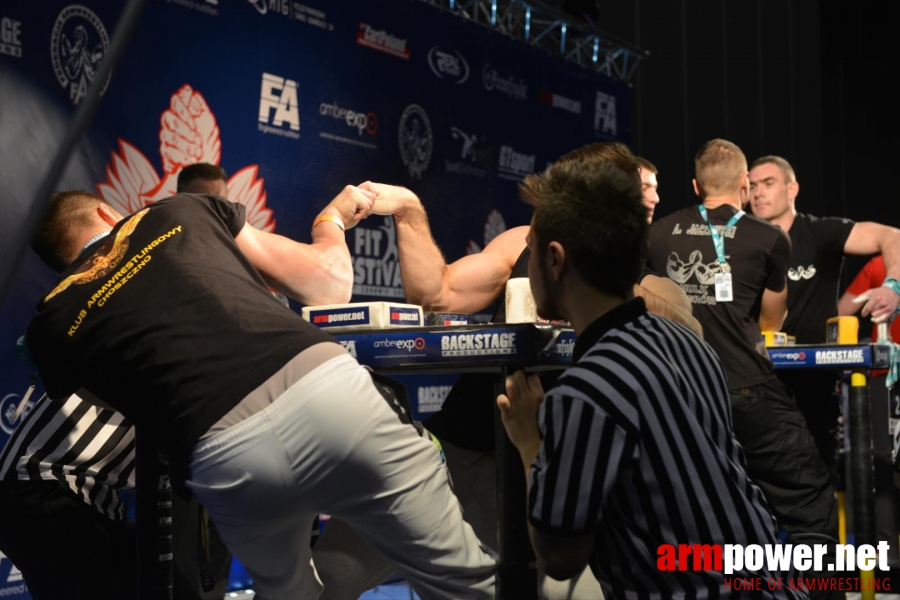 XV MISTRZOSTWA POLSKI - PRAWA RĘKA # Siłowanie na ręce # Armwrestling # Armpower.net