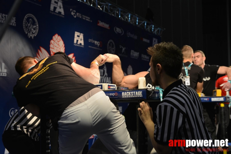 XV MISTRZOSTWA POLSKI - PRAWA RĘKA # Siłowanie na ręce # Armwrestling # Armpower.net