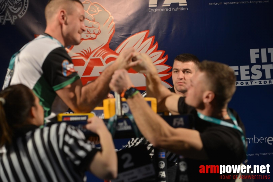 XV MISTRZOSTWA POLSKI - PRAWA RĘKA # Siłowanie na ręce # Armwrestling # Armpower.net