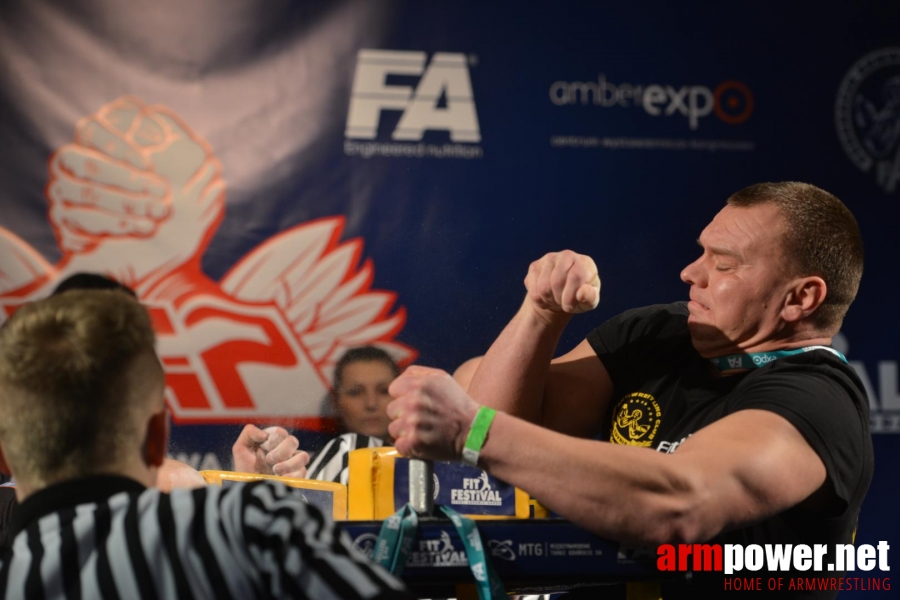 XV MISTRZOSTWA POLSKI - PRAWA RĘKA # Armwrestling # Armpower.net