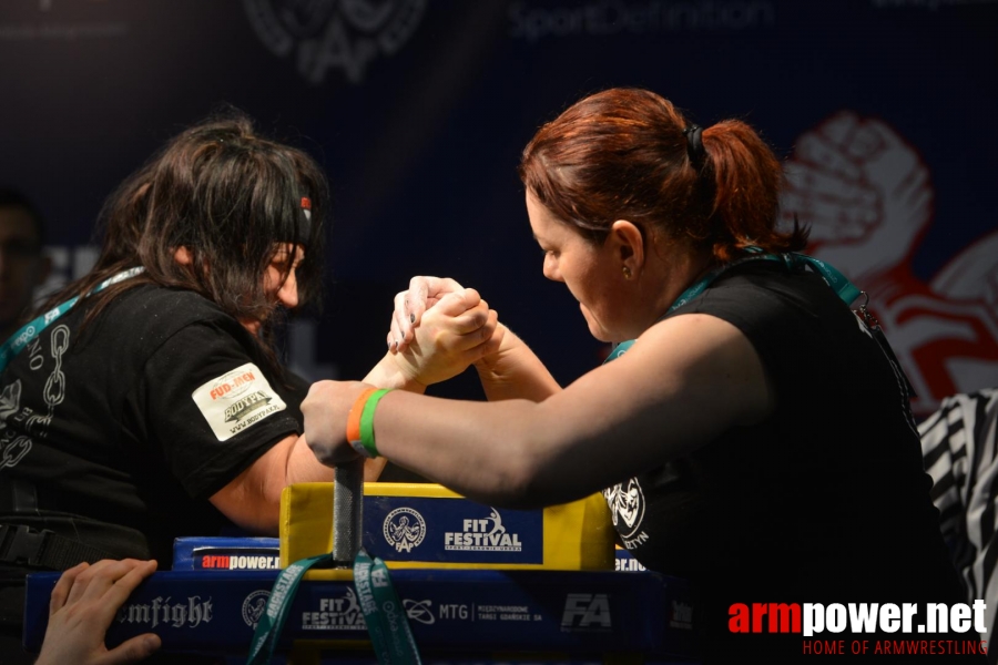 XV MISTRZOSTWA POLSKI - PRAWA RĘKA # Siłowanie na ręce # Armwrestling # Armpower.net