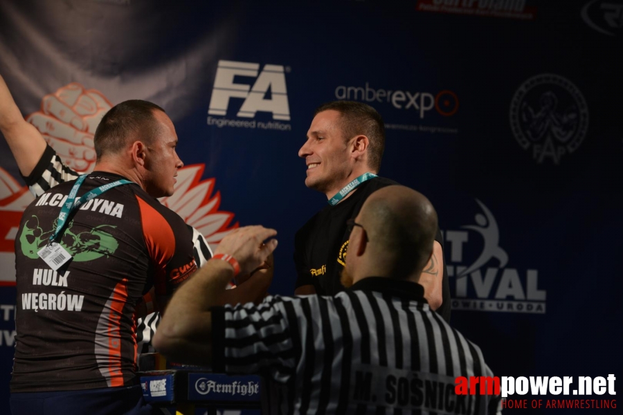 XV MISTRZOSTWA POLSKI - PRAWA RĘKA # Armwrestling # Armpower.net