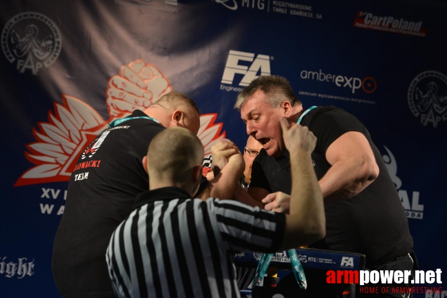 XV MISTRZOSTWA POLSKI - PRAWA RĘKA # Siłowanie na ręce # Armwrestling # Armpower.net