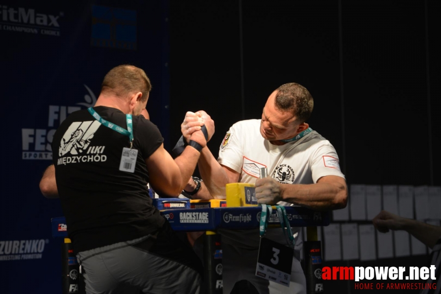 XV MISTRZOSTWA POLSKI - PRAWA RĘKA # Siłowanie na ręce # Armwrestling # Armpower.net