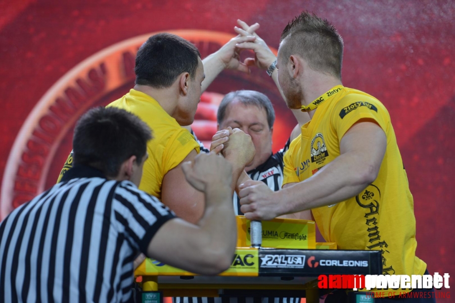 Zloty Tur 2015 - Right Hand # Armwrestling # Armpower.net