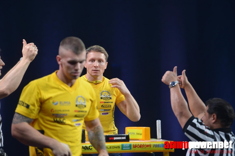 Zloty Tur 2015 - Right Hand # Armwrestling # Armpower.net