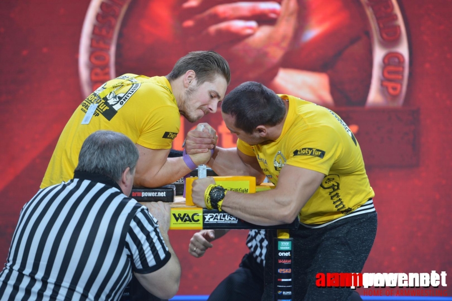 Zloty Tur 2015 - Right Hand # Siłowanie na ręce # Armwrestling # Armpower.net