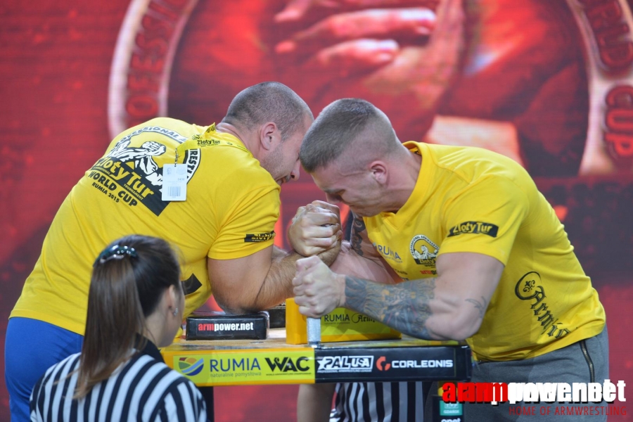 Zloty Tur 2015 - Right Hand # Armwrestling # Armpower.net