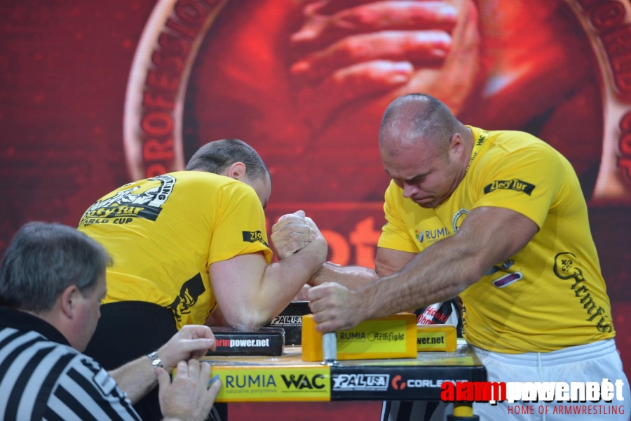 Zloty Tur 2015 - Right Hand # Siłowanie na ręce # Armwrestling # Armpower.net