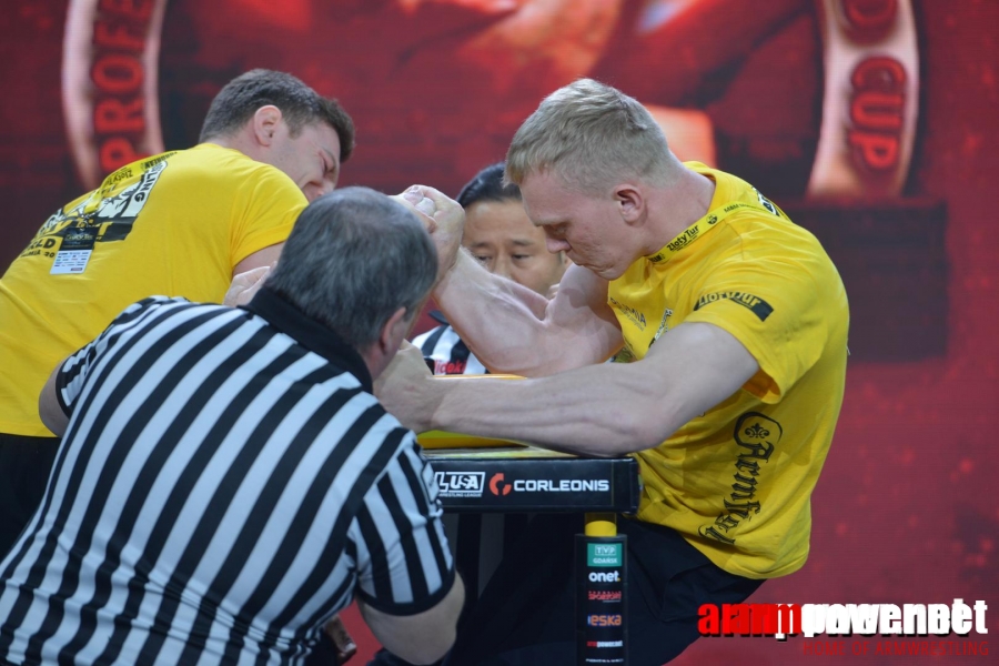 Zloty Tur 2015 - Right Hand # Armwrestling # Armpower.net