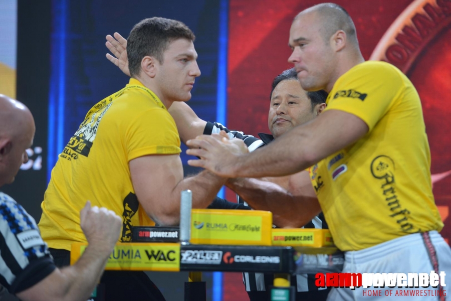 Zloty Tur 2015 - Right Hand # Armwrestling # Armpower.net