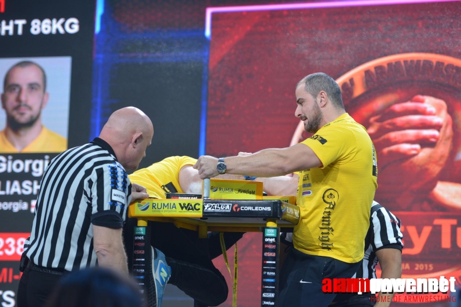 Zloty Tur 2015 - Right Hand # Armwrestling # Armpower.net